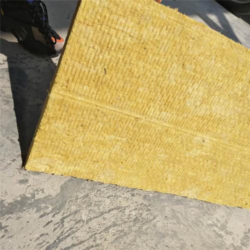 江苏常州厂家销售国标外墙防火防水岩棉板 屋面外墙憎水岩棉